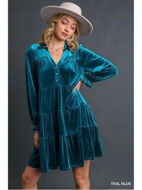 Umgee Blue Velvet Midi Dress Size 1X